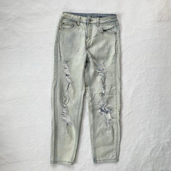 Wild Fable Women’s Size 0 High Rise Distressed Mom Jeans Denim Pants Light Wash - Picture 1 of 8